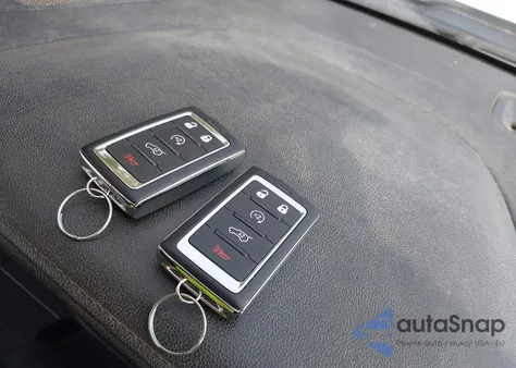 2024 Jeep Grand Cherokee L Limited 4X4 from USA, damaged, VIN 1C4RJKBGXR8601067